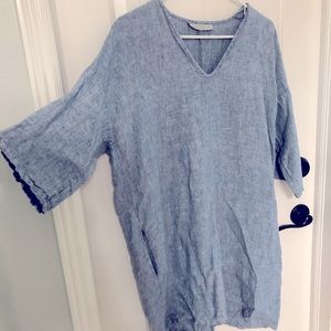 Linen oversized tunic top *damaged